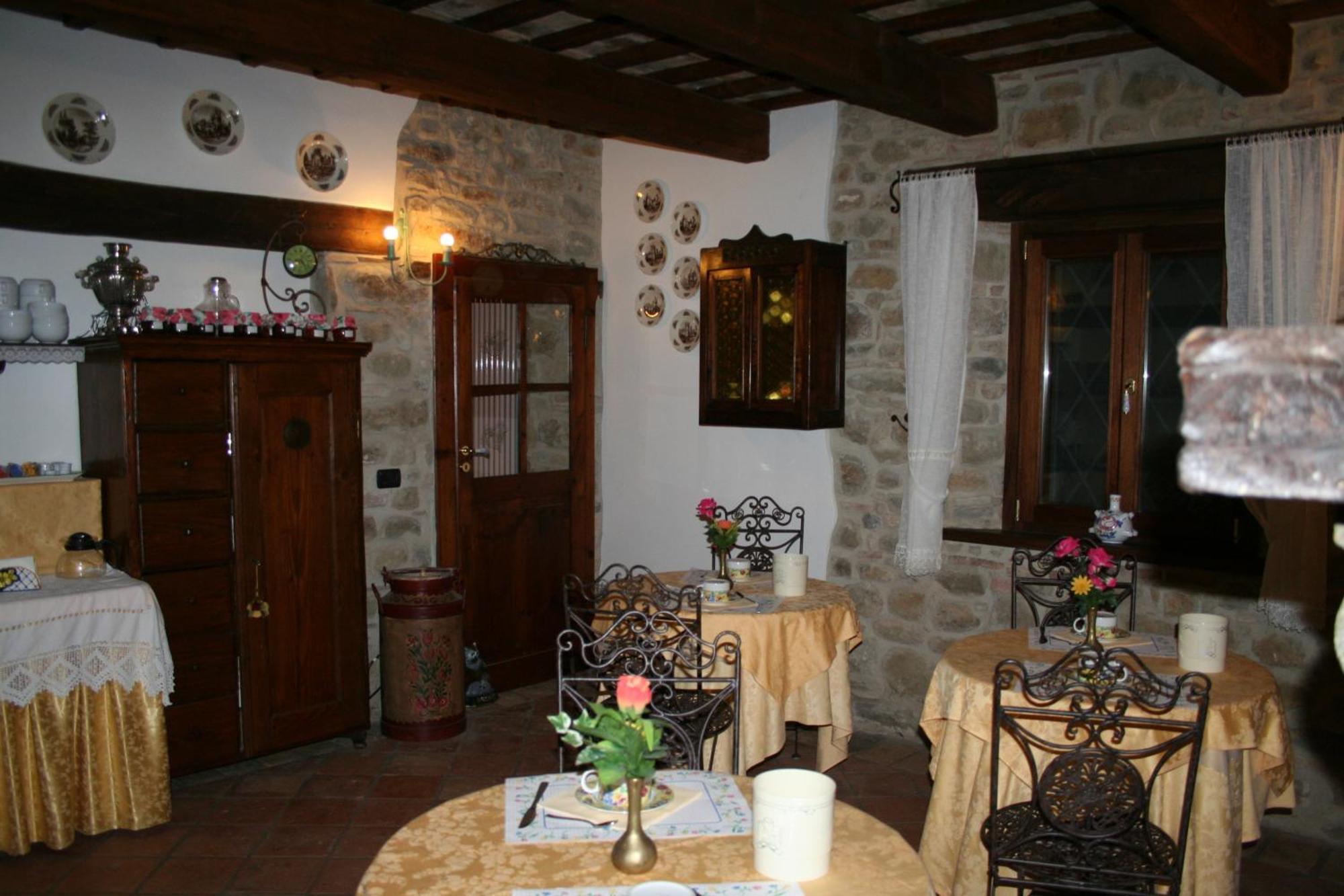 I Quattro Passeri Country House Santa Paola ภายนอก รูปภาพ