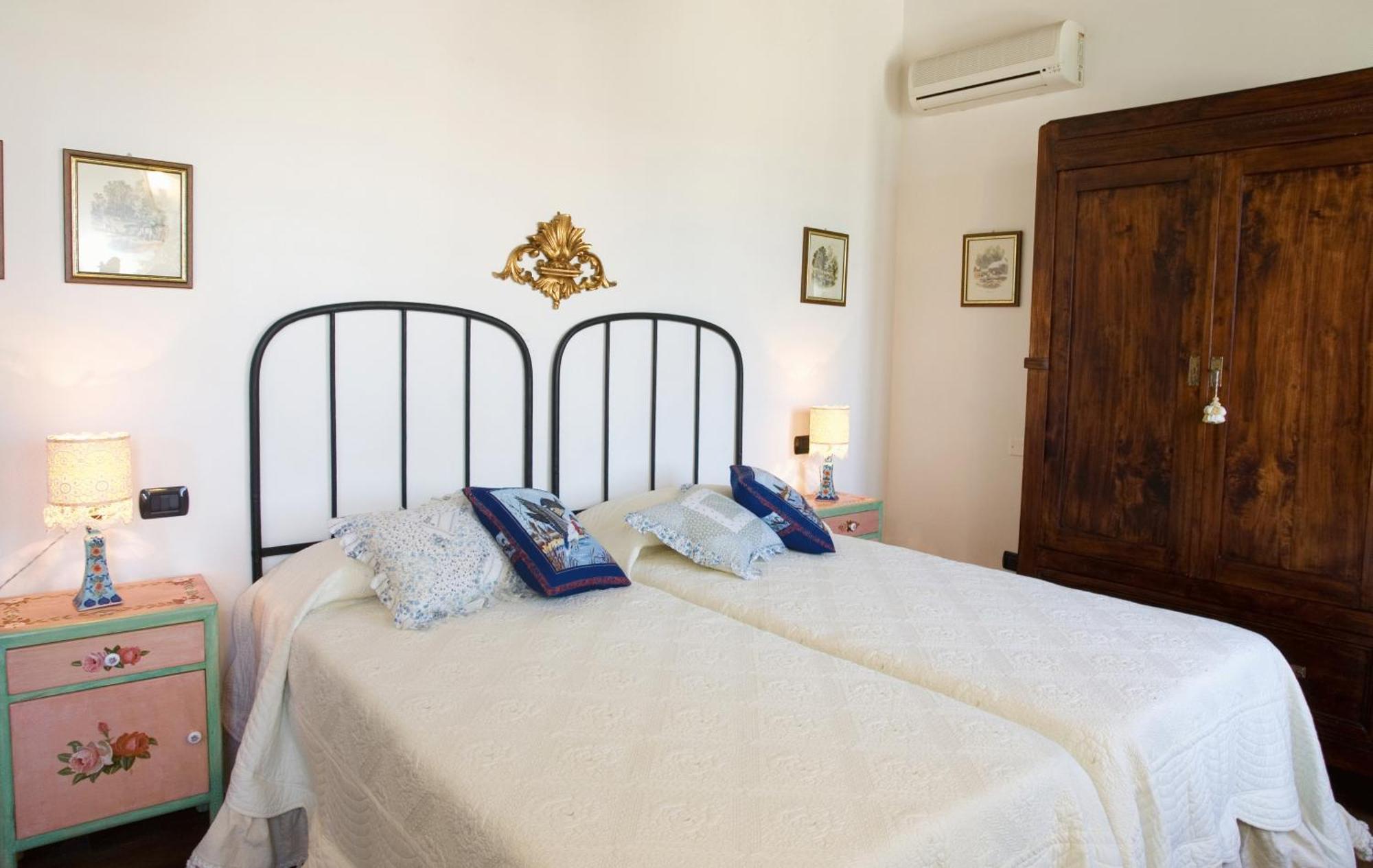 I Quattro Passeri Country House Santa Paola ภายนอก รูปภาพ