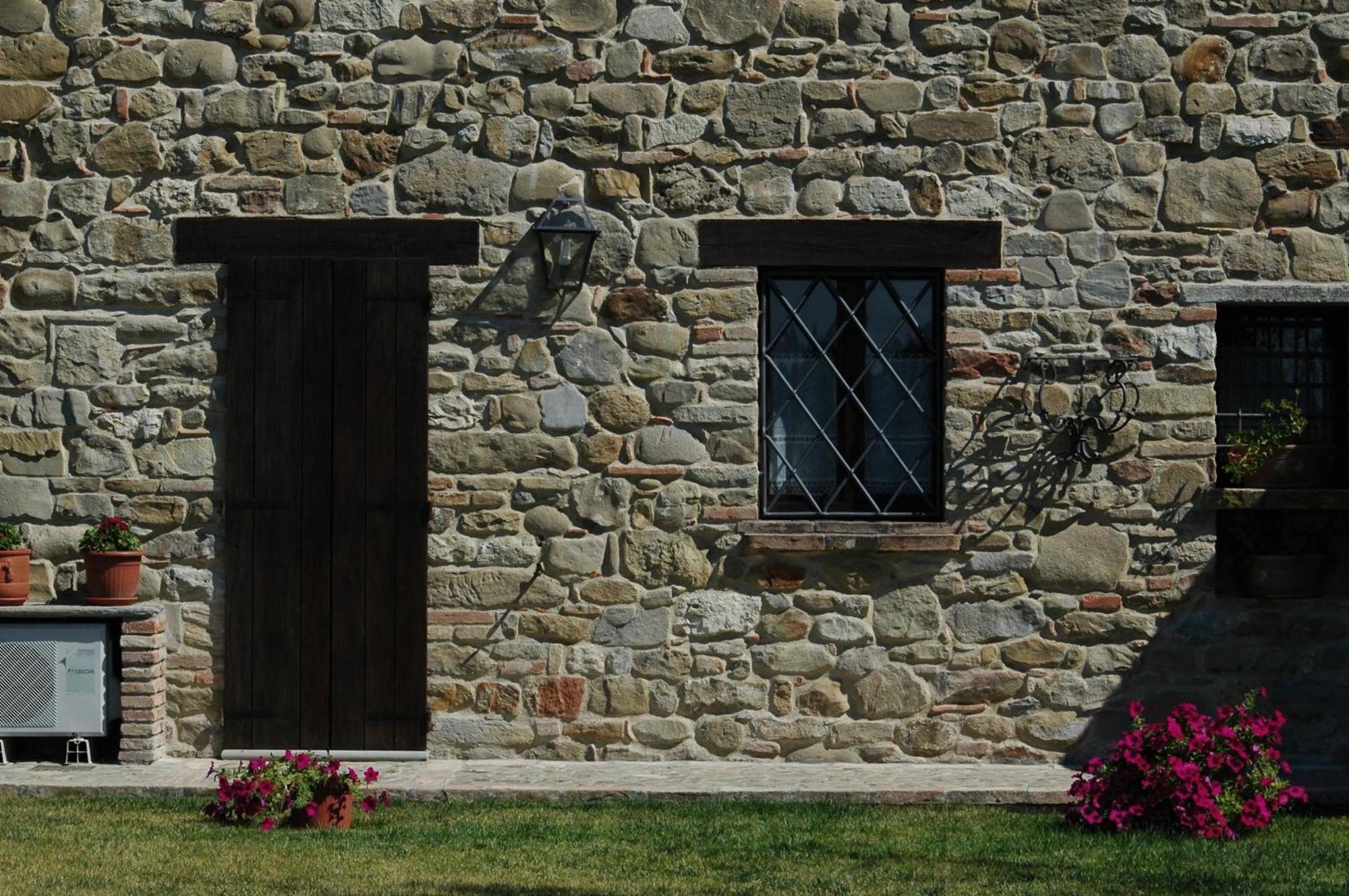 I Quattro Passeri Country House Santa Paola ภายนอก รูปภาพ